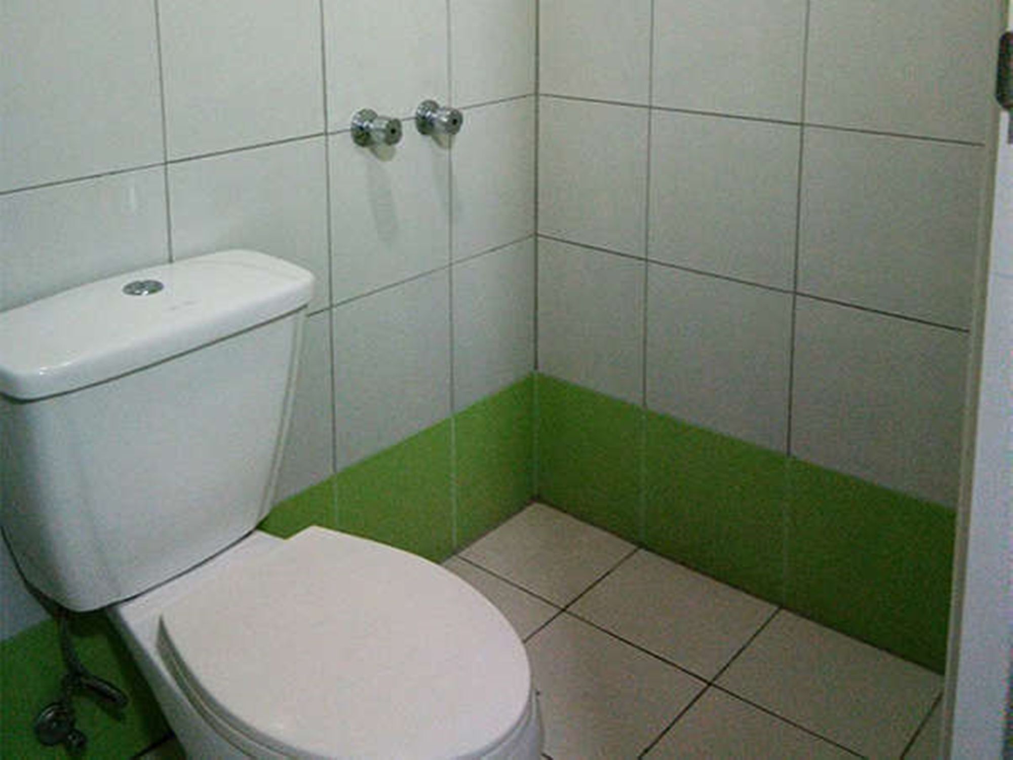 Astrotel Anonas Cidade Quezon Exterior foto
